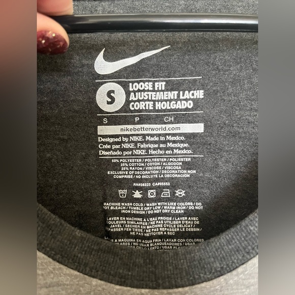 Nike - S Woman’s Oregon State University Tri-Colored Tee - Picture 2 of 5